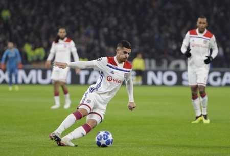 出强大的竞 出强大的竞